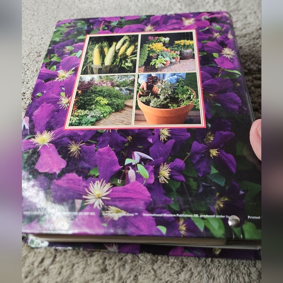 Gardening Made Easy Binder With Individual Cards - Picture 6 of 16